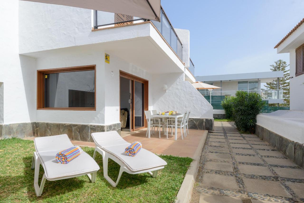 Bonito Bungalow Con Piscina Junto A La Playa San Bartolomé Dış mekan fotoğraf