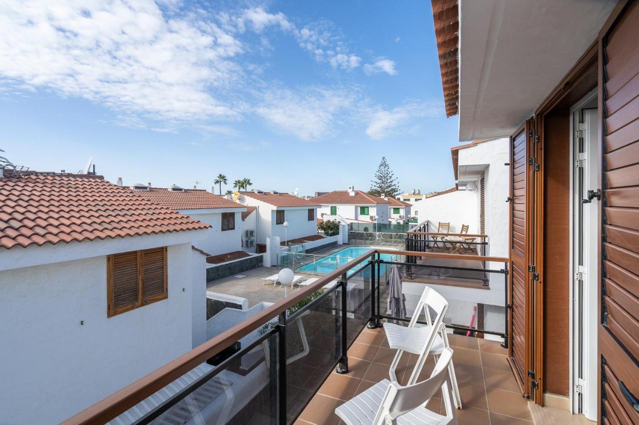 Bonito Bungalow Con Piscina Junto A La Playa San Bartolomé Dış mekan fotoğraf